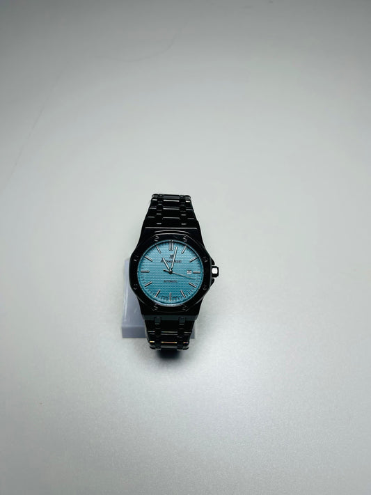 Royal Luxury on Your Wrist